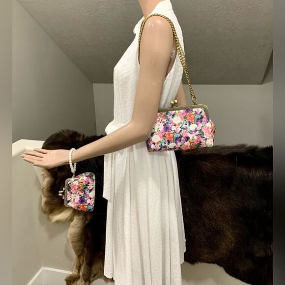 Vintage Handsewn Genuine Leather Floral Print Kisslock Purse & Small clutch Set - Picture 4 of 16